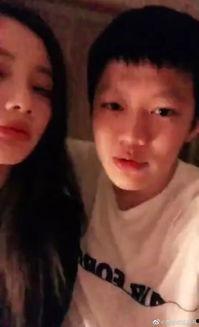 毛团yy吃瓜,揭秘网络红人的幕后故事